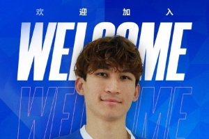 官宣｜外力·庫爾班加盟南京城市足球俱樂部