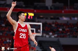 守比攻好！朱俊龍首發出戰27分鍾 6投僅1中拿4分6板