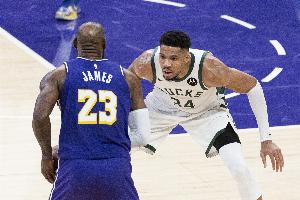 免費雷霆對陣NBA獨行俠比賽回放_免費雷霆對陣NBA獨行俠比賽回放在線觀看_免費看直播