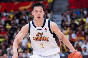 直播吧：四川男籃給景菡一提供多年頂薪合同 球員也認可這份合同-z1
