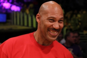 球爹：尼克斯偷走我的點子奪冠了 我三子若同隊就是NBA的門麵