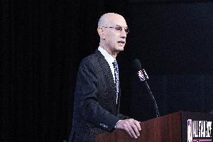 重磅印第安納狂熱對菲尼克斯水星賽事前瞻_重磅印第安納狂熱對菲尼克斯水星賽事前瞻在線觀看_免費看直播