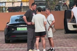 博主：朱芳雨今日回道宏遠俱樂部 與新外教團隊交流&完成交接工作