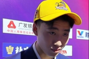 曹芷豪：在試訓中打動了易立指導 期待和龐崢麟並肩作戰