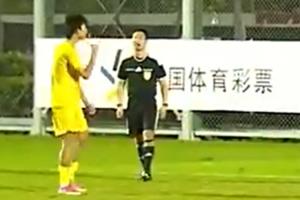 大心髒！趙鬆源失點後點球大戰第1罰命中，比閉嘴手勢回擊挑釁