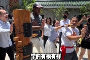 很接地氣！傑倫·格林學習中國武術&寫漢字名字 突襲野球場秀三分