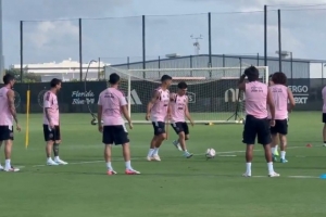 實時深圳新鵬城對陣中超北京國安直播_實時深圳新鵬城對陣中超北京國安直播在線觀看_免費看直播