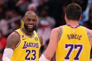 蘇群談湖人出售：NBA已變成資本的夜店 幸好詹姆斯早走了