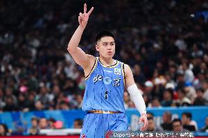 北京記者：陳盈駿接近與首鋼達成續約 大概率將續簽D類頂薪合同